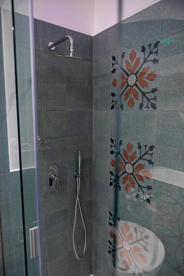 Ursino'S Luxury Panzió Catania-Fontanarossai nemzetközi repülőtér Kültér fotó