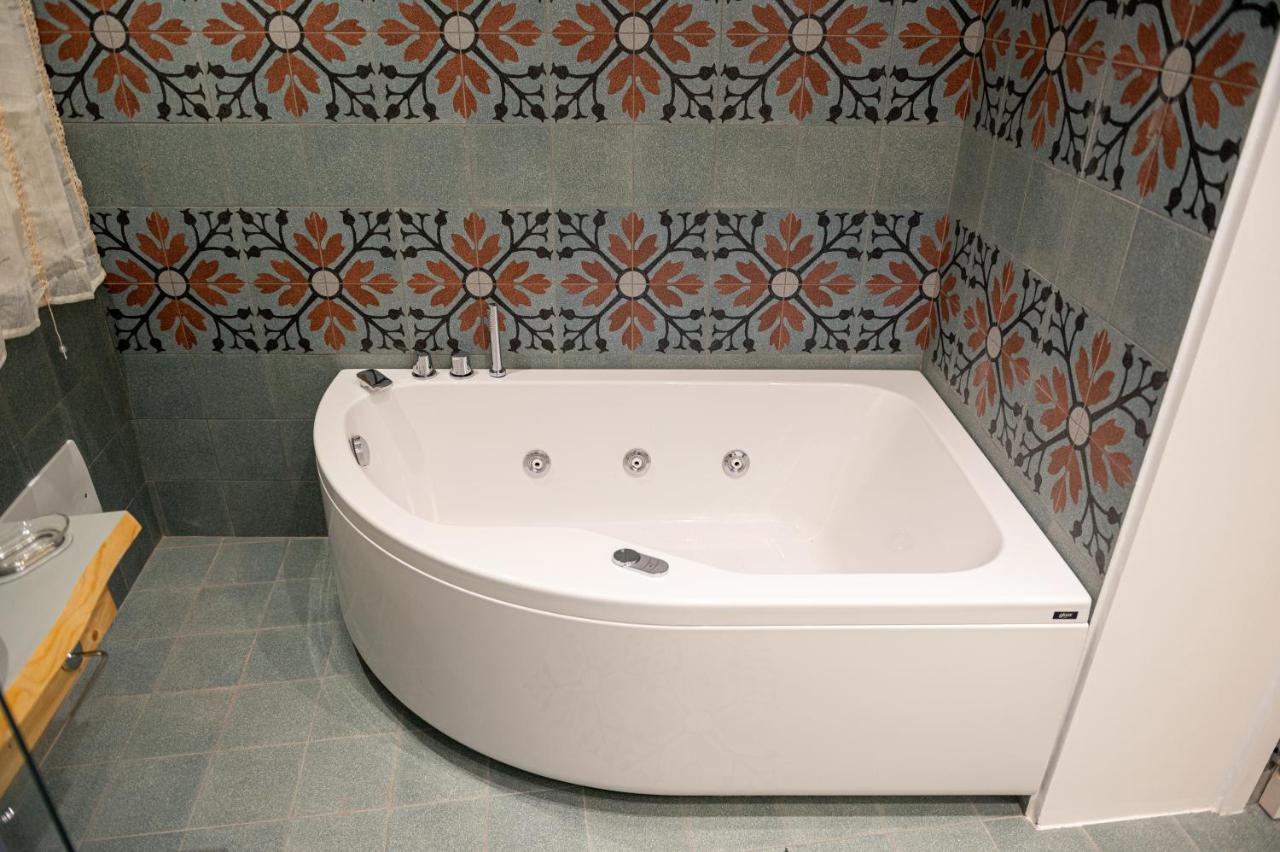 Ursino'S Luxury Panzió Catania-Fontanarossai nemzetközi repülőtér Kültér fotó